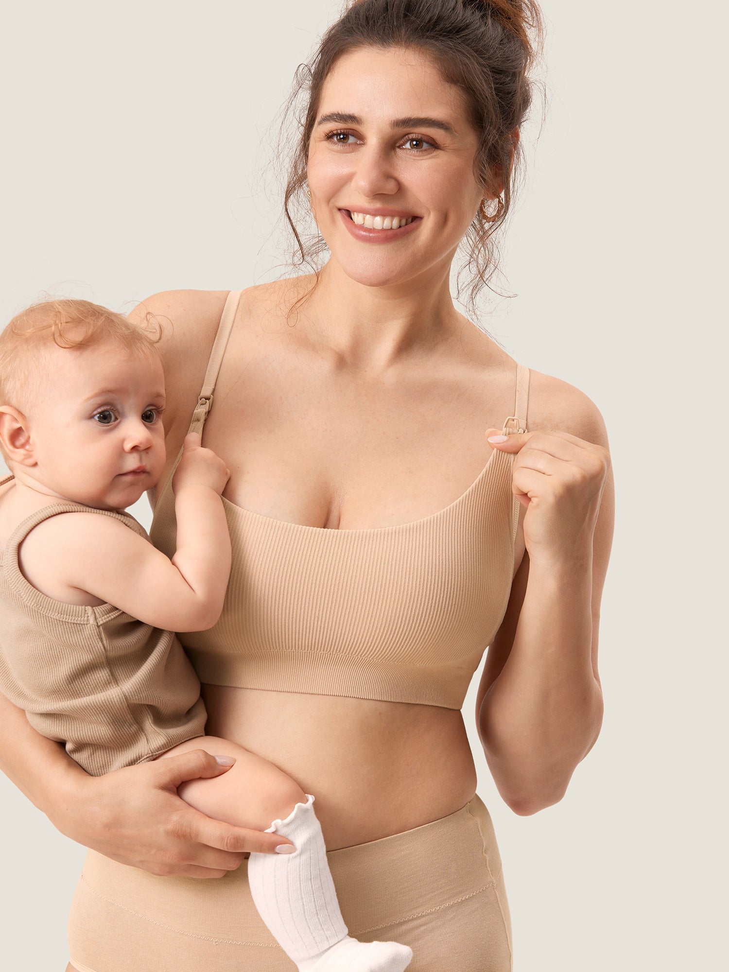 MOMANDA Women's Ribbed Scoop Nursing Bralette Beige