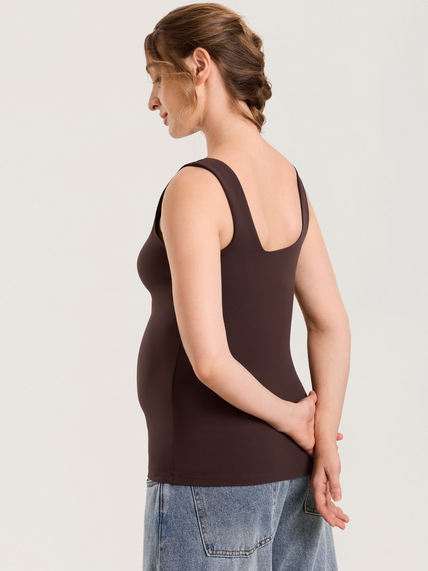 MOMANDA Naterlax® V Neck Nursing Tank Top Hot Fudge Brown