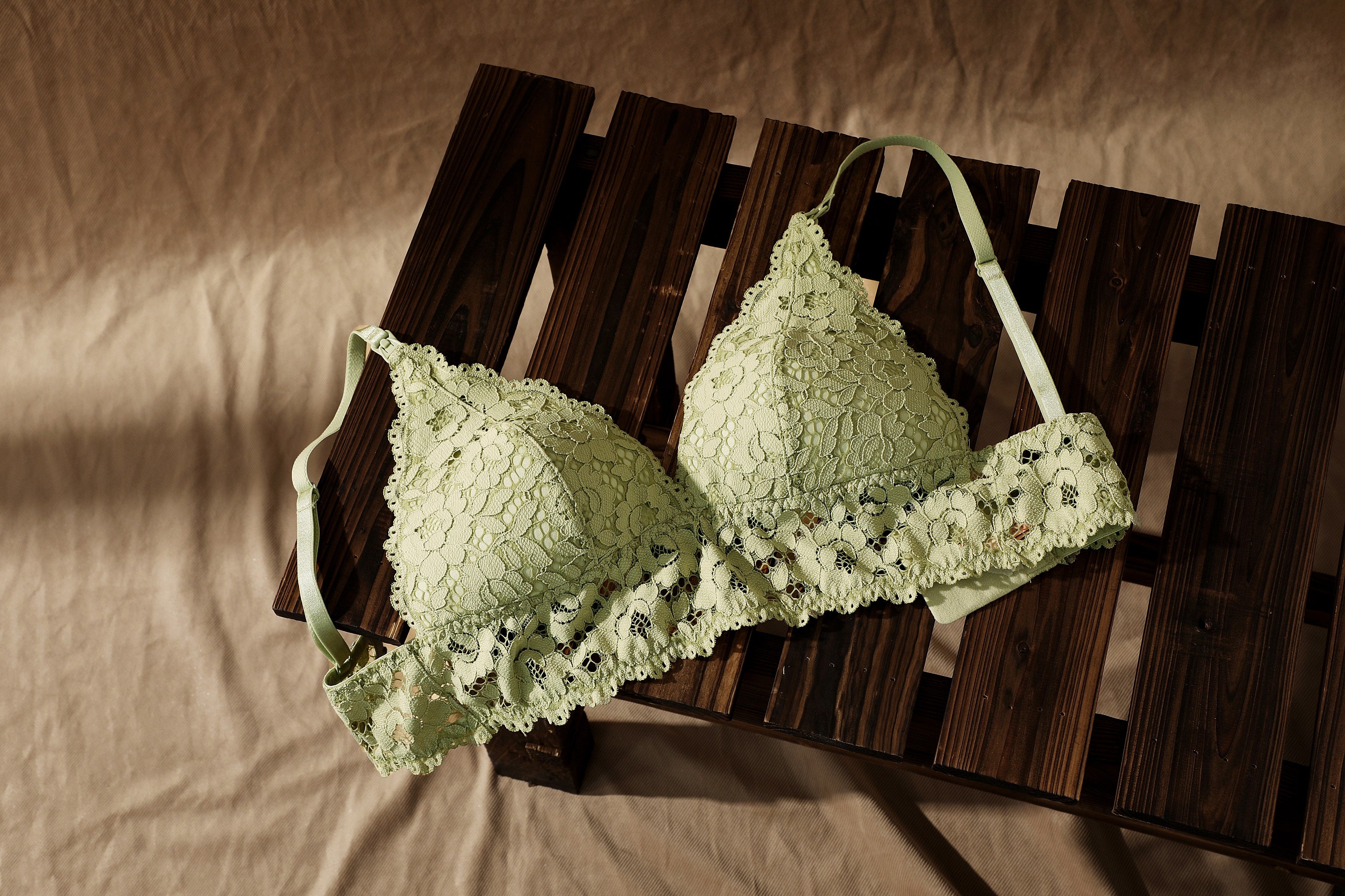 What's a Nursing Bra and Why Every Mommy Needs it