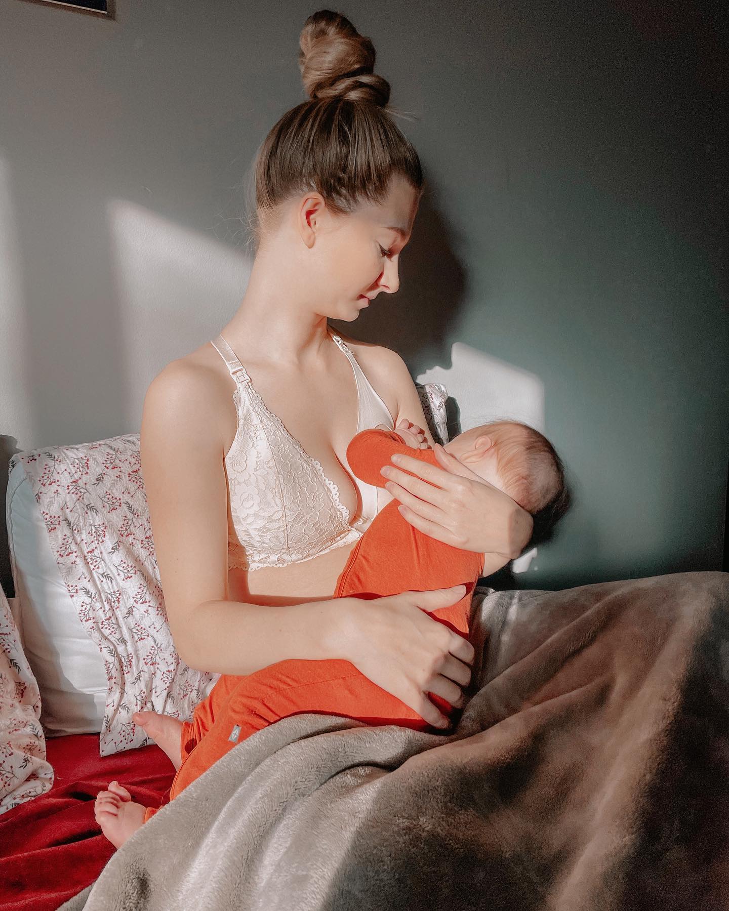 Secrets every breastfeeding mom should know