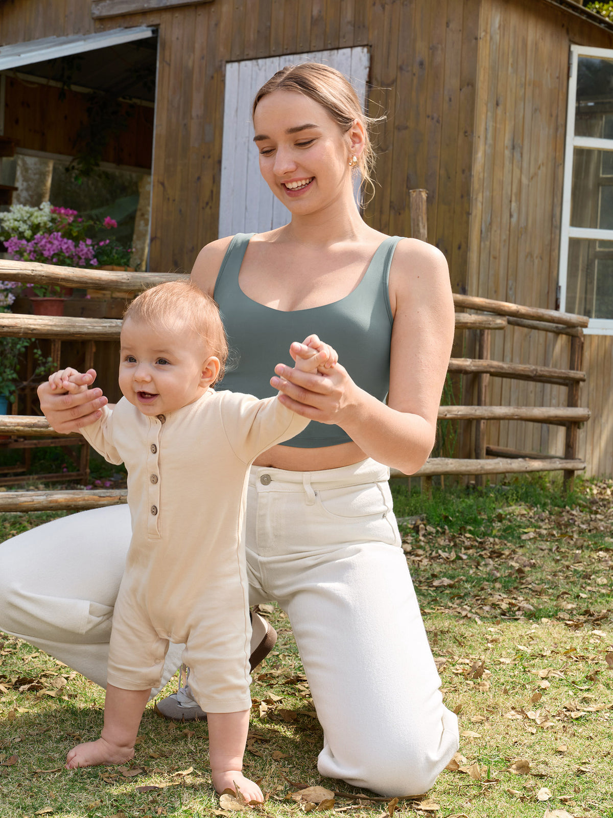 MOMANDA Women's Natrelax® Nursing Crop Tank Top - V Neck Grey Sage @model_info:BER1