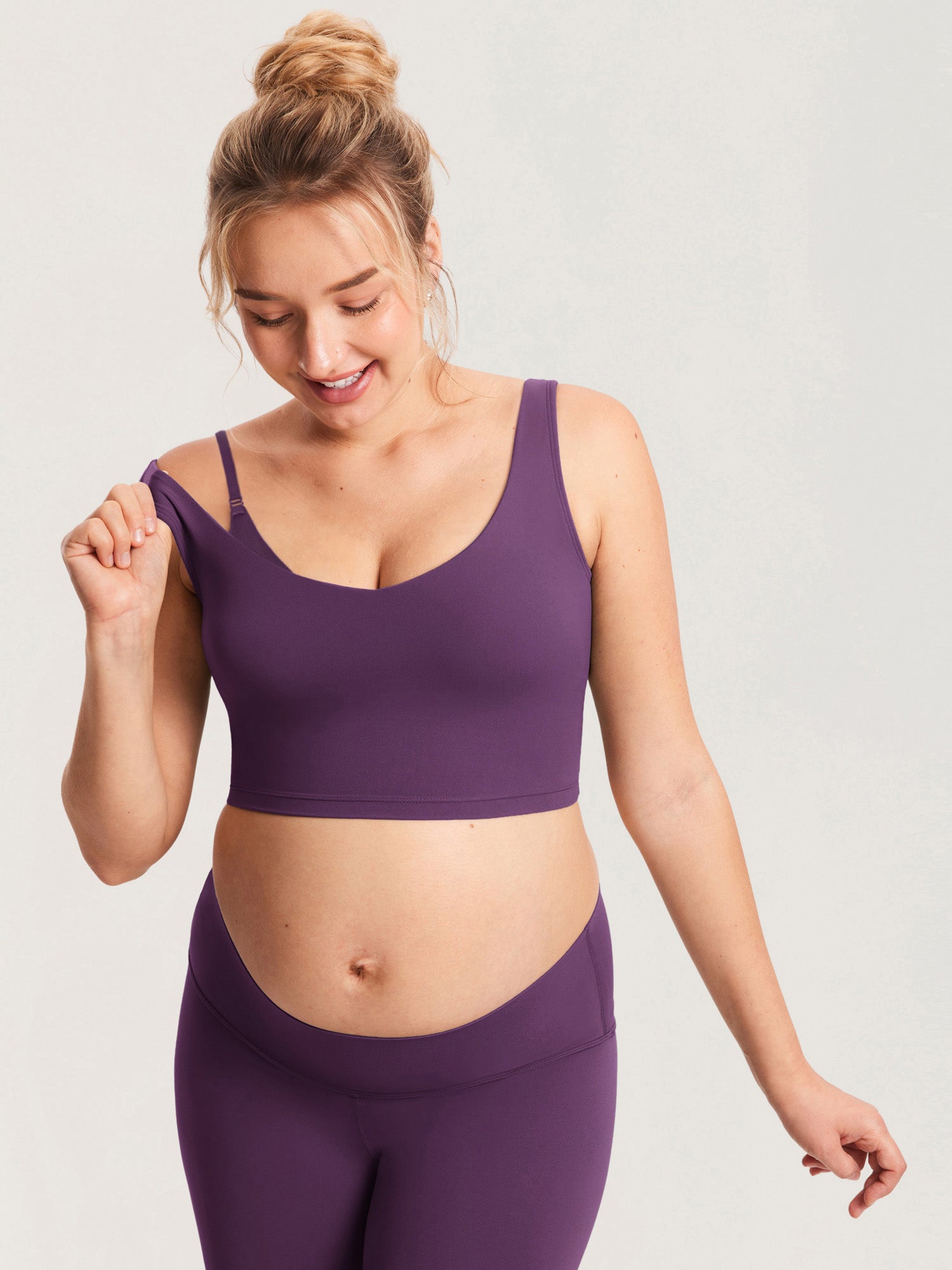 MOMANDA Women's Natrelax® Nursing Crop Tank Top - V Neck Deep Purple