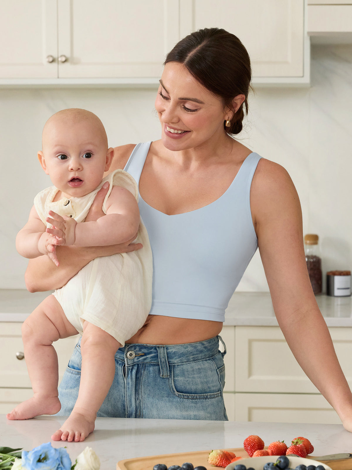 MOMANDA Women's Natrelax® Nursing Crop Tank Top - V Neck ICE @model_info:BER2