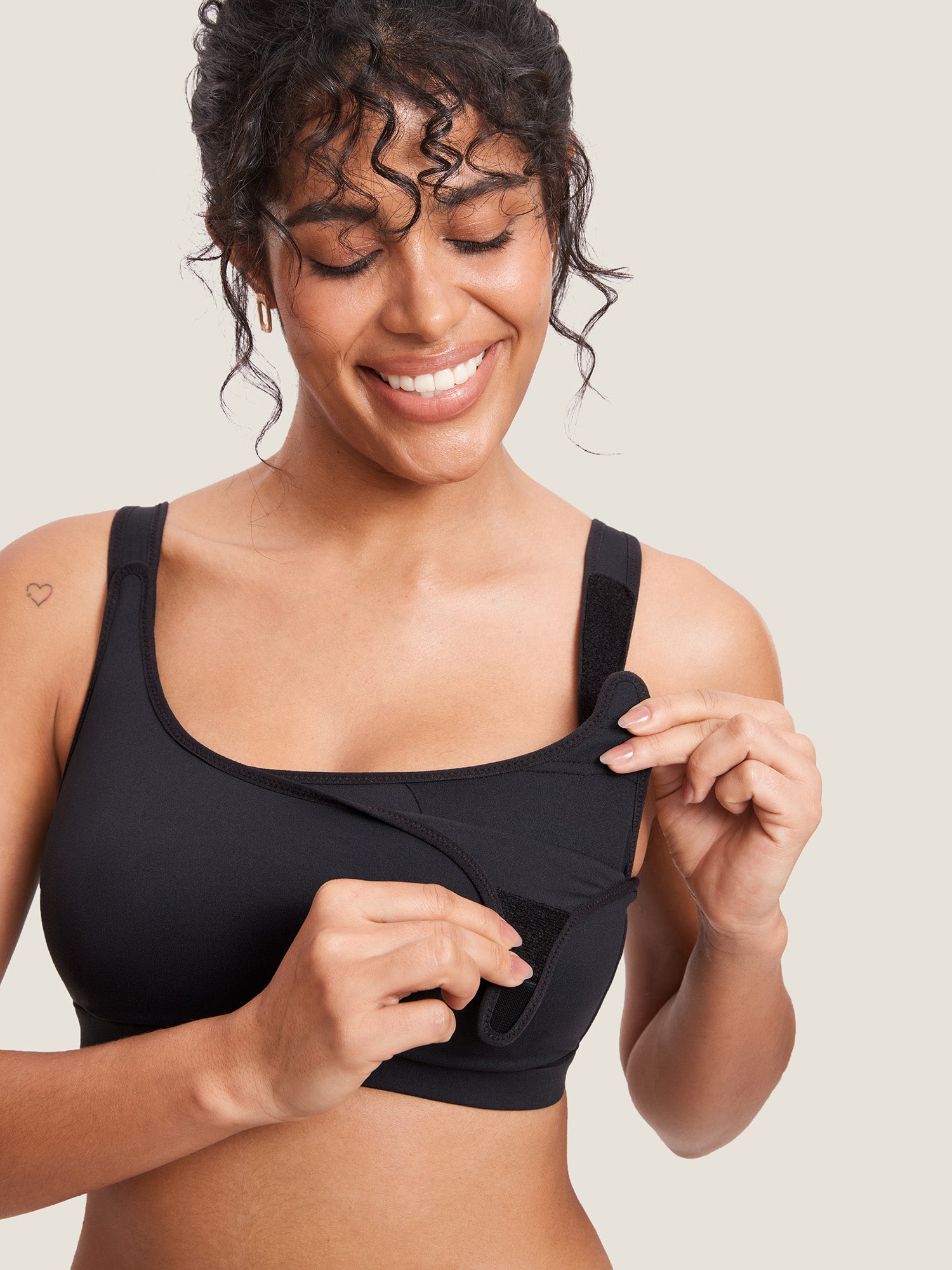 Natrelax™ Velcro All-in-One Nursing & Pumping Bra Black