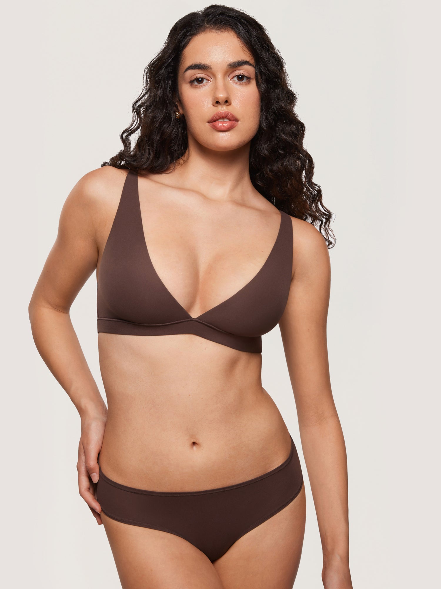 Women's Inbarely® Soft Deep V Bralette Gravel Beige