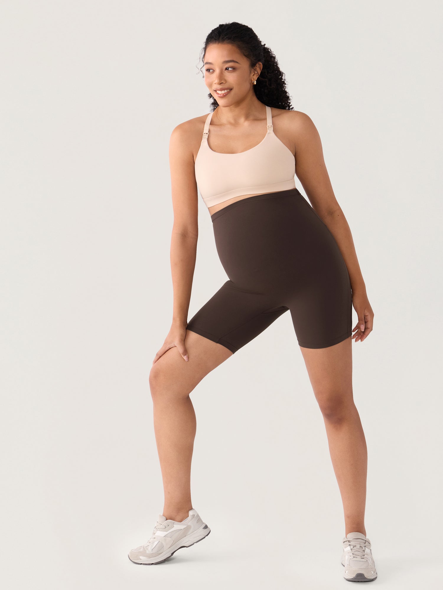 Natrelax® Seamless-Front Maternity Shorts 6"