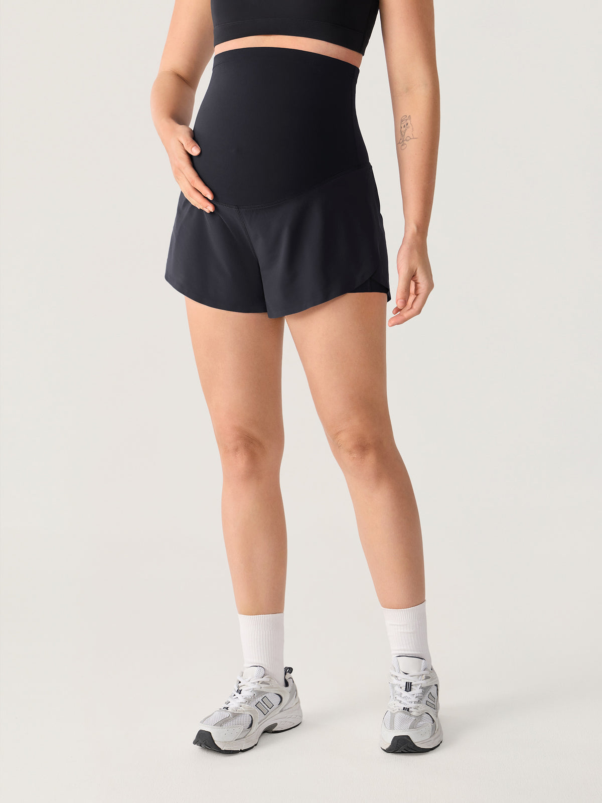 Bloomove™ Maternity Dolphin Shorts - with Inner Pockets