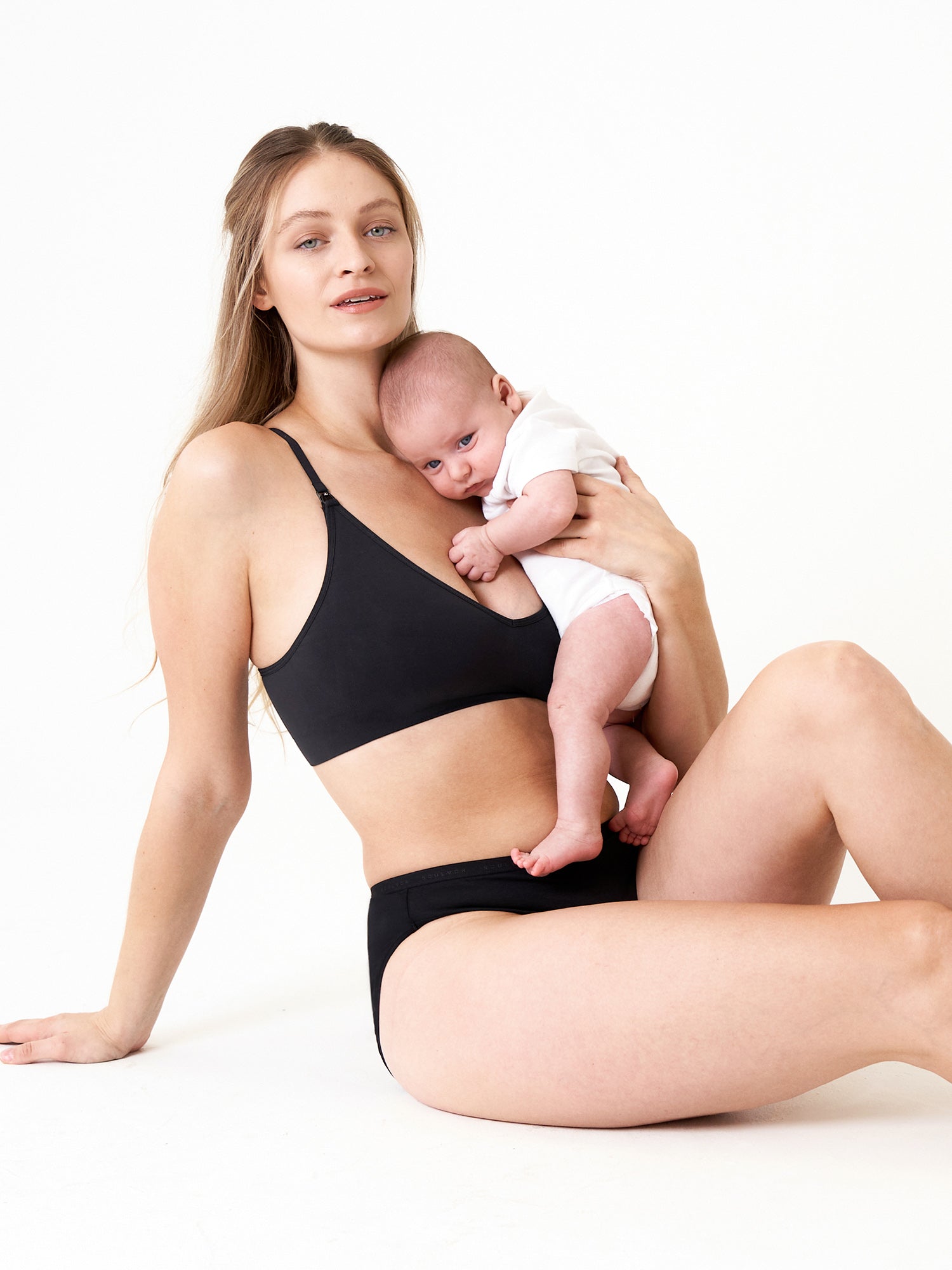 Seamless Soft Knit Nursing Bra Black