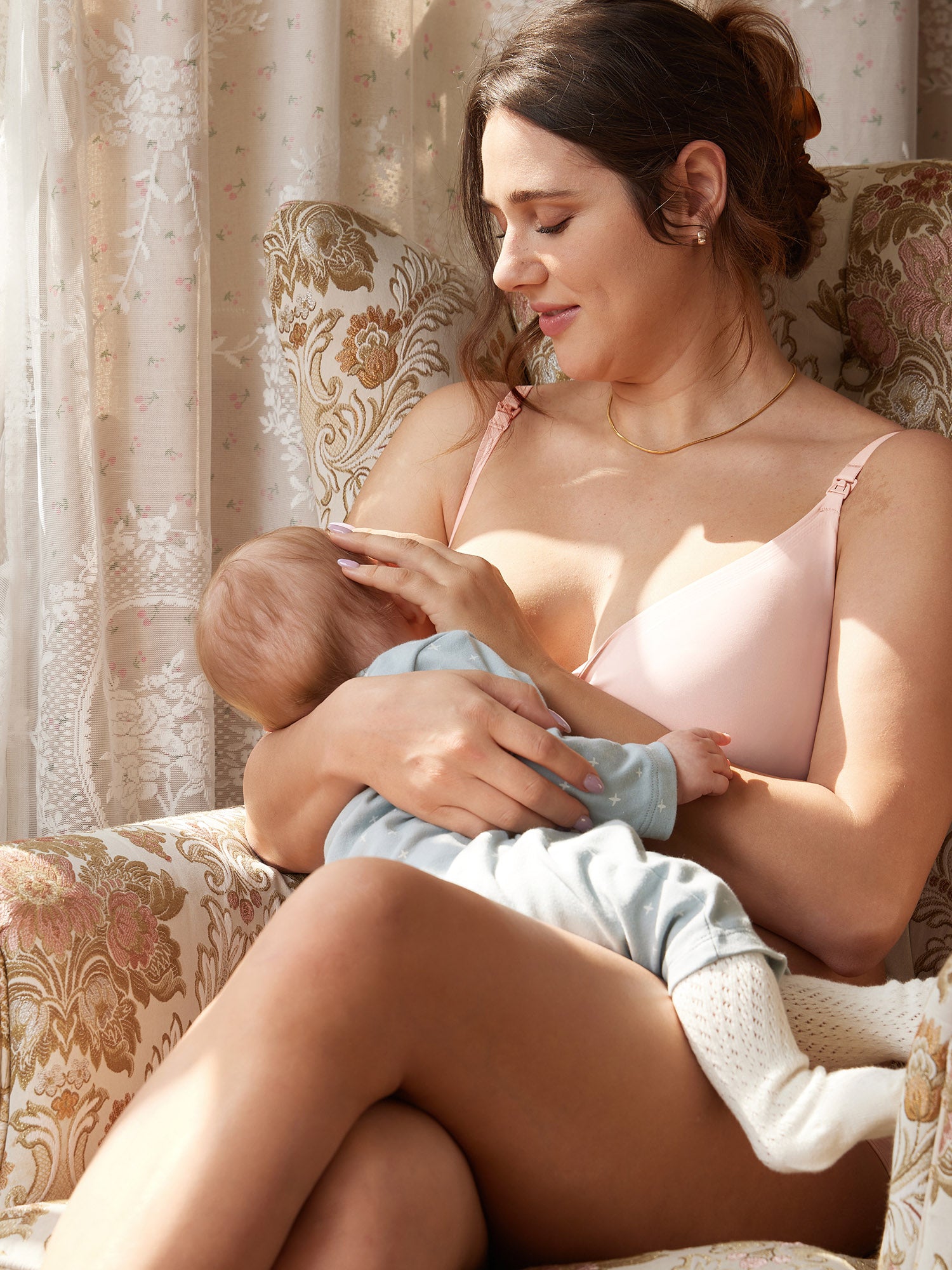 Ochine Wire Free Clip Dowm Soft Seamless Stretch Comfy Nursing Bra Maternity  Bras Bralette for Women Breastfeeding Sleeping with Removable Chest Pad,  S-XL 